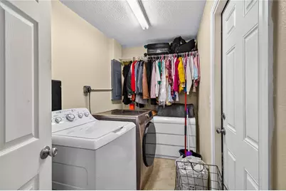 2316 Powell Circle, Sarasota, FL 34234 - Photo 24