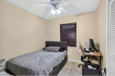 2316 Powell Circle, Sarasota, FL 34234 - Photo 22