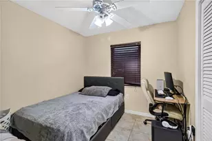 2316 Powell Cir, Sarasota, FL 34234 - Photo 22