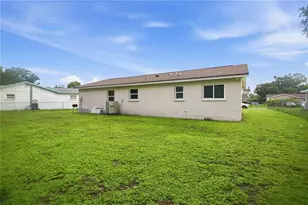 2316 Powell Cir, Sarasota, FL 34234 - Photo 26