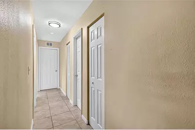 2316 Powell Circle, Sarasota, FL 34234 - Photo 16