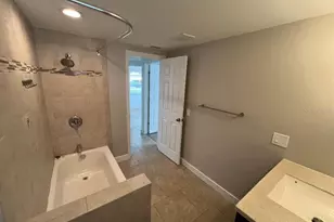 5270 Citadel Rd, Venice, FL 34293 - Photo 10