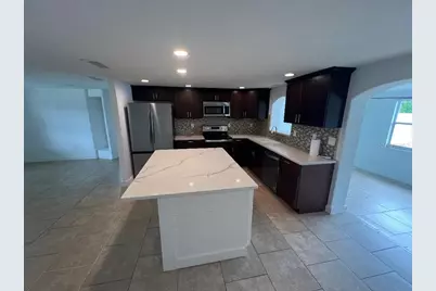 5270 Citadel Road, Venice, FL 34293 - Photo 4