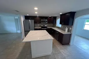 5270 Citadel Rd, Venice, FL 34293 - Photo 4
