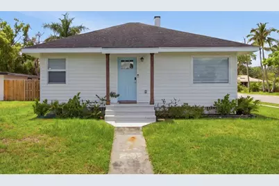1902 Saint George Drive, Bradenton, FL 34208 - Photo 1
