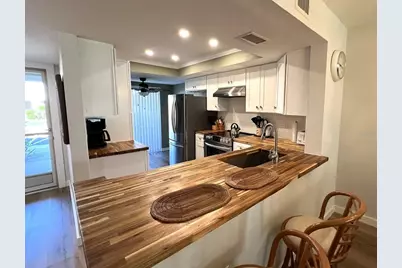 5205 Wedgewood Ln #15, Sarasota, FL 34235 - Photo 2