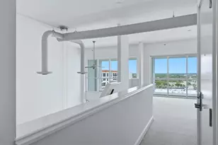 1990 Main St, Sarasota, FL 34236 - Photo 24