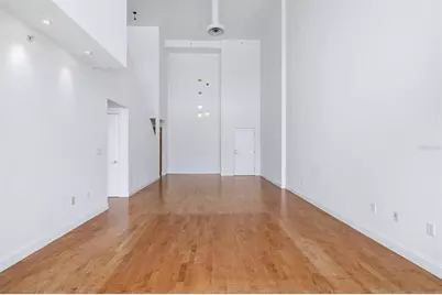 1990 Main Street #4, Sarasota, FL 34236 - Photo 8