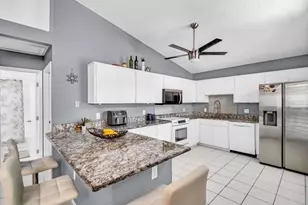 3067 Pointer Dr, Palm Harbor, FL 34683 - Photo 2