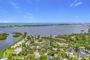 1601 Pelican Point Dr, Sarasota, FL 34231 - Photo 1