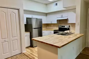 4110 Central Sarasota Pkwy, Sarasota, FL 34238 - Photo 12