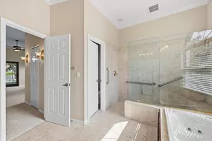 4451 Caicos Ct, Sarasota, FL 34233 - Photo 26