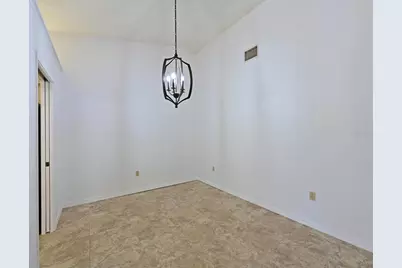 5506 37th Street E #4, Bradenton, FL 34203 - Photo 8