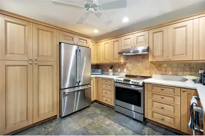 2070 Hyde Park Street, Sarasota, FL 34239 - Photo 18