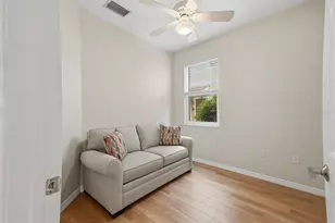 3582 Parkridge Cir, Sarasota, FL 34243 - Photo 22