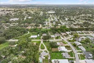 2404 Bispham Rd, Sarasota, FL 34231 - Photo 42