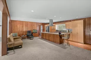 2404 Bispham Rd, Sarasota, FL 34231 - Photo 16