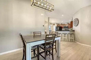 7226 34th St E, Sarasota, FL 34243 - Photo 14