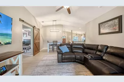 7226 34th Street E, Sarasota, FL 34243 - Photo 18