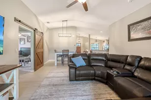 7226 34th St E, Sarasota, FL 34243 - Photo 18