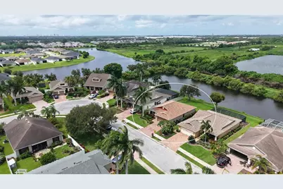 7226 34th Street E, Sarasota, FL 34243 - Photo 54