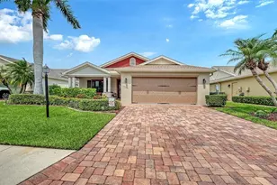 7226 34th St E, Sarasota, FL 34243 - Photo 48