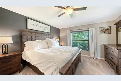 7226 34th Street E, Sarasota, FL 34243 - Photo 26
