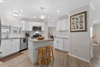 808 53rd Avenue E #18, Bradenton, FL 34203 - Photo 8