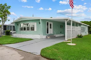 808 53rd Ave E, Bradenton, FL 34203 - Photo 2