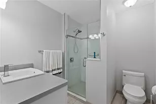 808 53rd Ave E, Bradenton, FL 34203 - Photo 16
