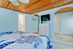 601 St Judes Dr, Longboat Key, FL 34228 - Photo 14