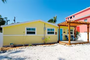 601 St Judes Dr, Longboat Key, FL 34228 - Photo 2