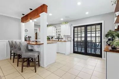 3818 Buckeye Circle, Sarasota, FL 34232 - Photo 12