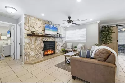 3818 Buckeye Circle, Sarasota, FL 34232 - Photo 4
