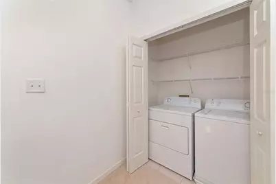 3426 Parkridge Circle #34-105, Sarasota, FL 34243 - Photo 12