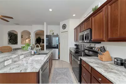 3426 Parkridge Circle #34-105, Sarasota, FL 34243 - Photo 52