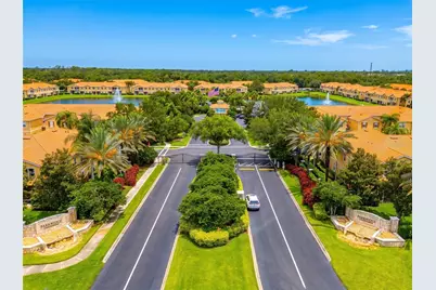 3426 Parkridge Circle #34-105, Sarasota, FL 34243 - Photo 18