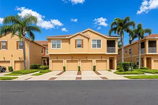 3426 Parkridge Cir, Sarasota, FL 34243 - Photo 1