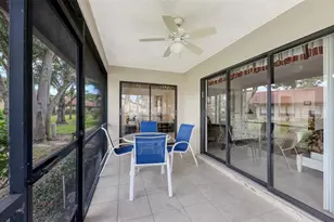 3715 Pinecone Ct, Sarasota, FL 34238 - Photo 18