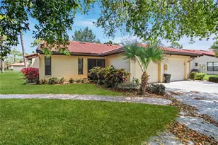 3715 Pinecone Ct, Sarasota, FL 34238 - Photo 16