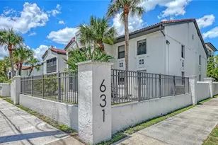 631 N Orange Ave, Sarasota, FL 34236 - Photo 2