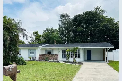 2740 Heather Place, Sarasota, FL 34235 - Photo 2