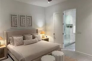 2306 Valencia Dr, Sarasota, FL 34239 - Photo 22