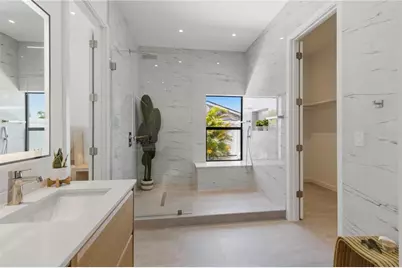 2306 Valencia Drive, Sarasota, FL 34239 - Photo 24