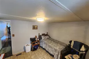 130 Capri Dr, Palmetto, FL 34221 - Photo 6