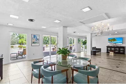 33 S Gulfstream Avenue #305, Sarasota, FL 34236 - Photo 10