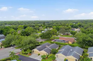 308 Chartley Ct N, Sarasota, FL 34232 - Photo 38