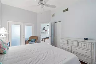 308 Chartley Ct N, Sarasota, FL 34232 - Photo 28