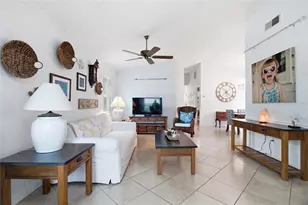 308 Chartley Ct N, Sarasota, FL 34232 - Photo 20