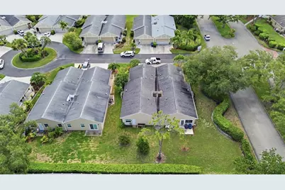 308 Chartley Court N, Sarasota, FL 34232 - Photo 40